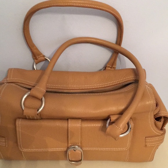 SOLD 🩷🩷 
Tan leather shoulder or hand bag - Picture 1 of 4